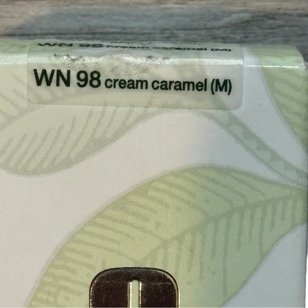 NEW Clinique Even Better Makeup WN 98 Cream Caramel Evens Skin Tone Foundation​